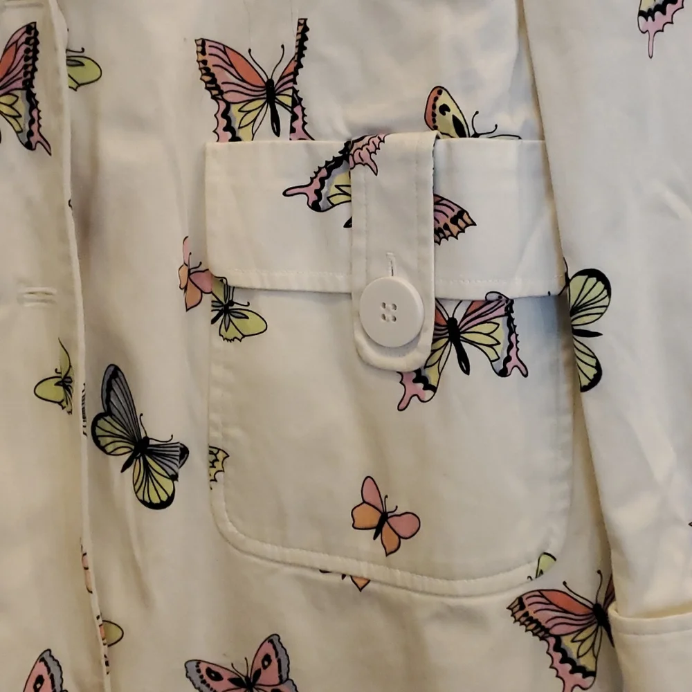 Grace suits - Picture 3 of 7